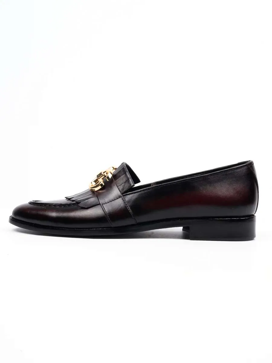 GG Buckle Leather Shoes