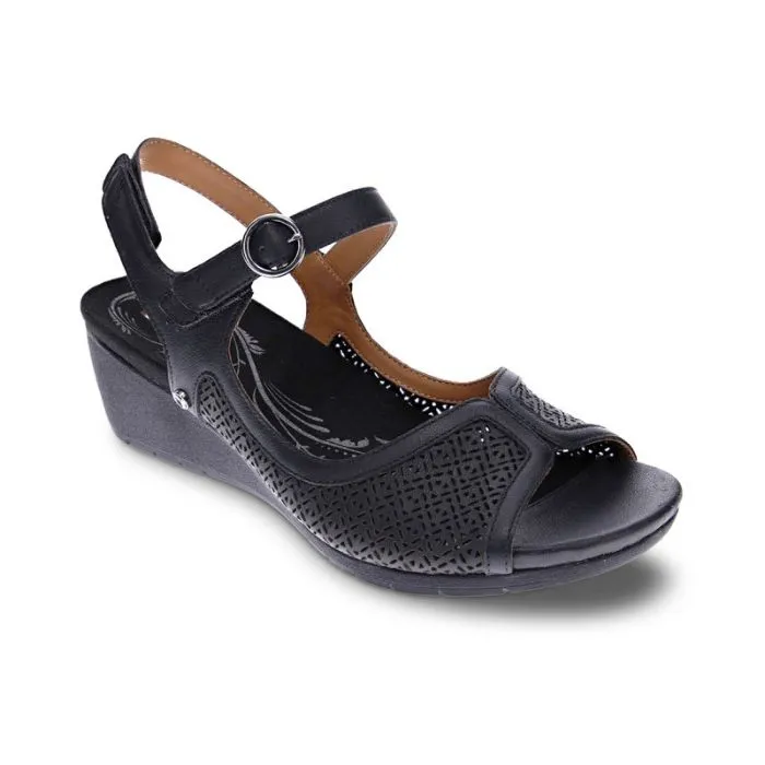 Revere Kaya Wedge SS20