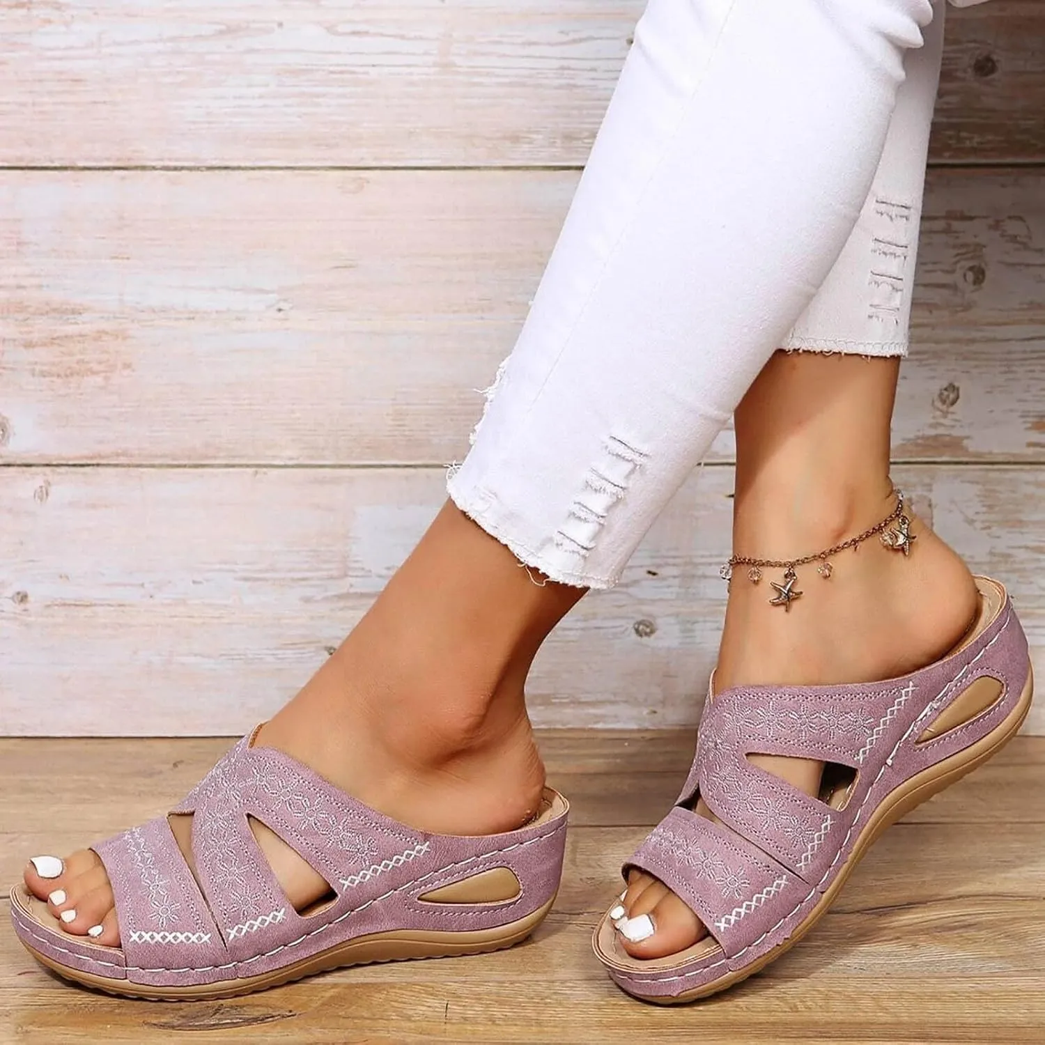 Women Toe Sandals Crystal Jelly Beach Flip Flops Female Students Korean Fashion Wear Neon Sandals for Women